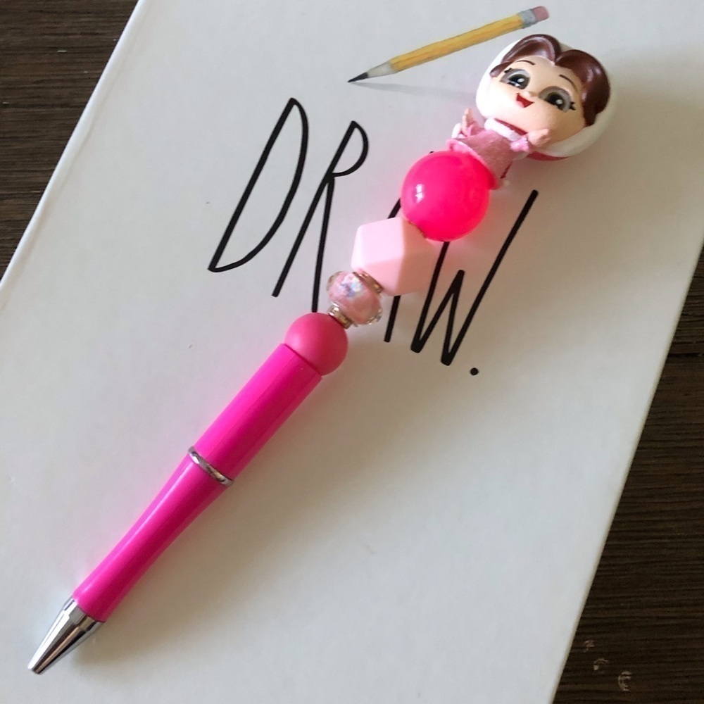 Disney Doorables: Beauty and the Beast: Belle winter outfit handmade beaded pen - Picture 2 of 3